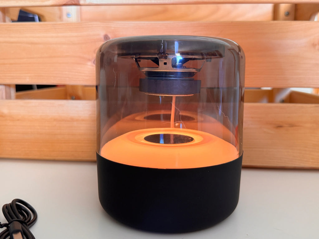 Altavoz Bluetooth con luces LED - Style Home Shop